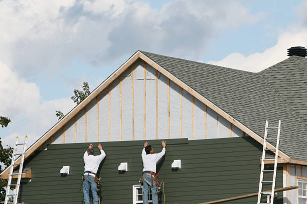 Professional Siding Replacement technician working in Grantham, PA